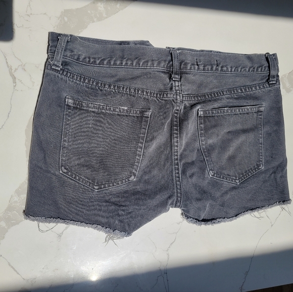 Gap Jean Shorts - Picture 2 of 3